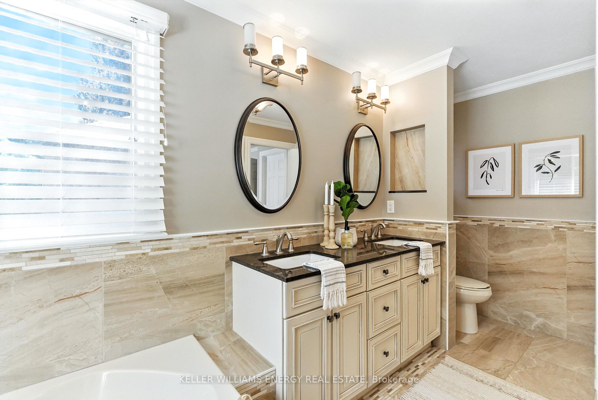 Photo 20 of 807 Regal Crescent, Pickering, Dunbarton — HOMEH