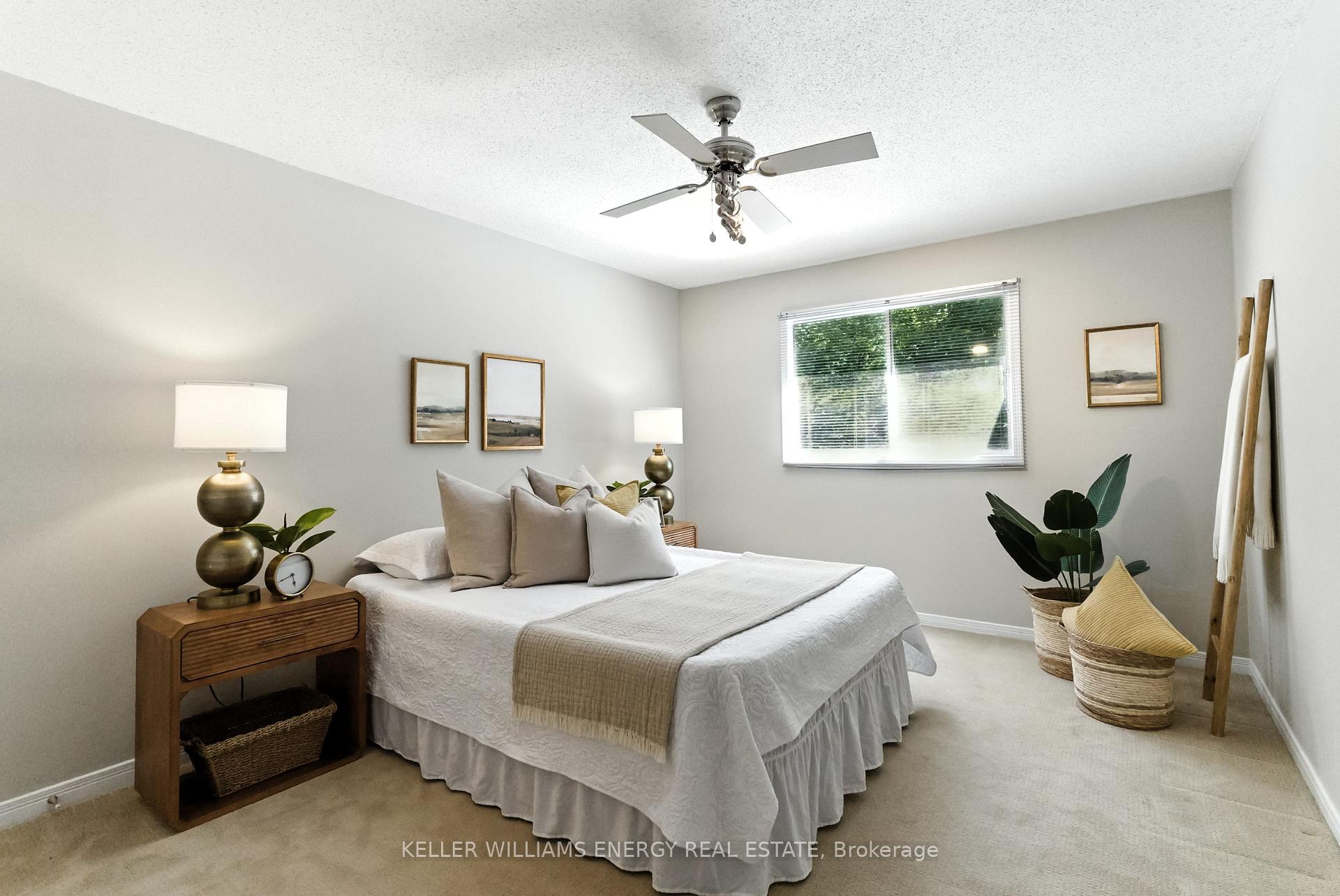 Photo 49 of 807 Regal Crescent, Pickering, Dunbarton — HOMEH