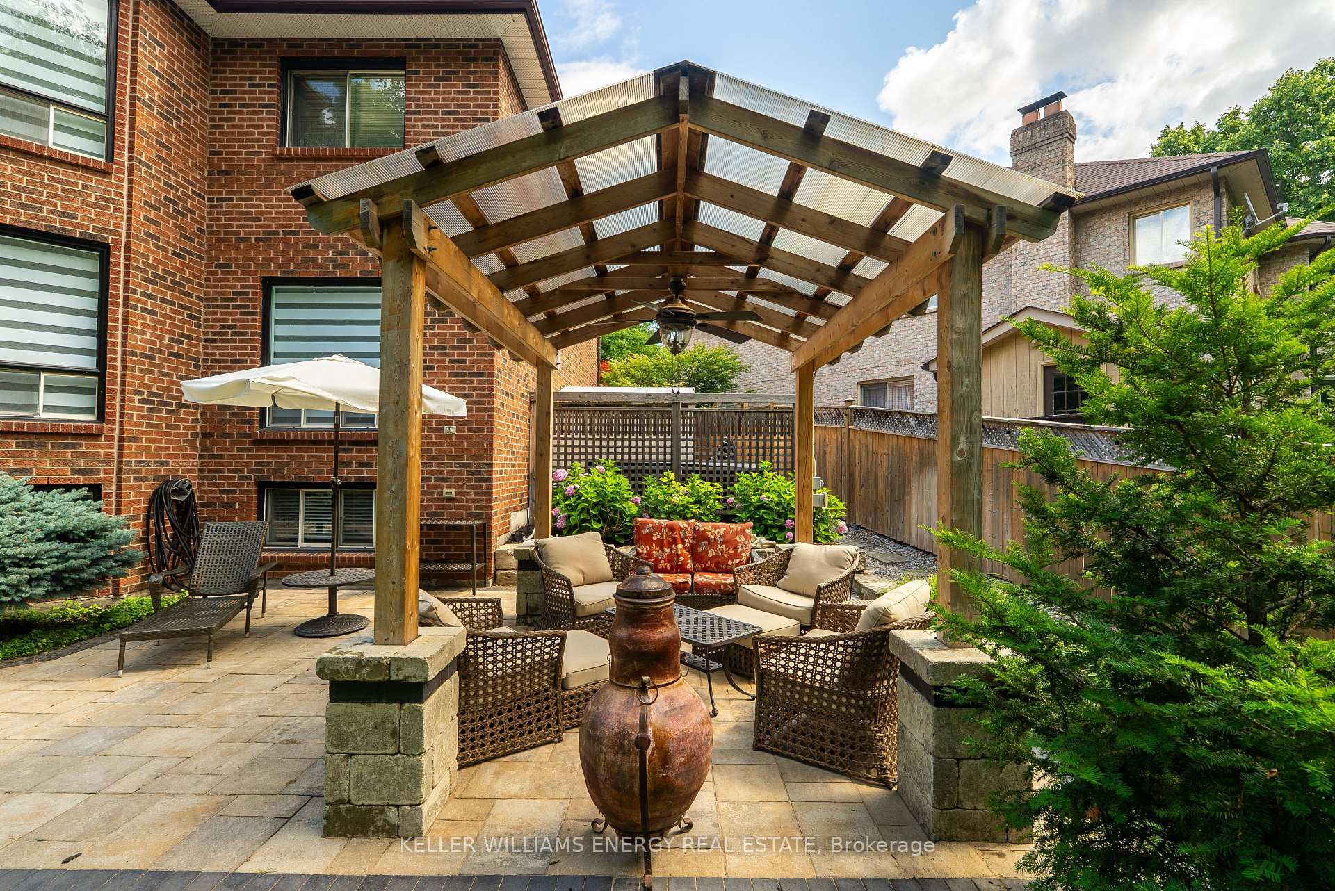 Photo 34 of 807 Regal Crescent, Pickering, Dunbarton — HOMEH