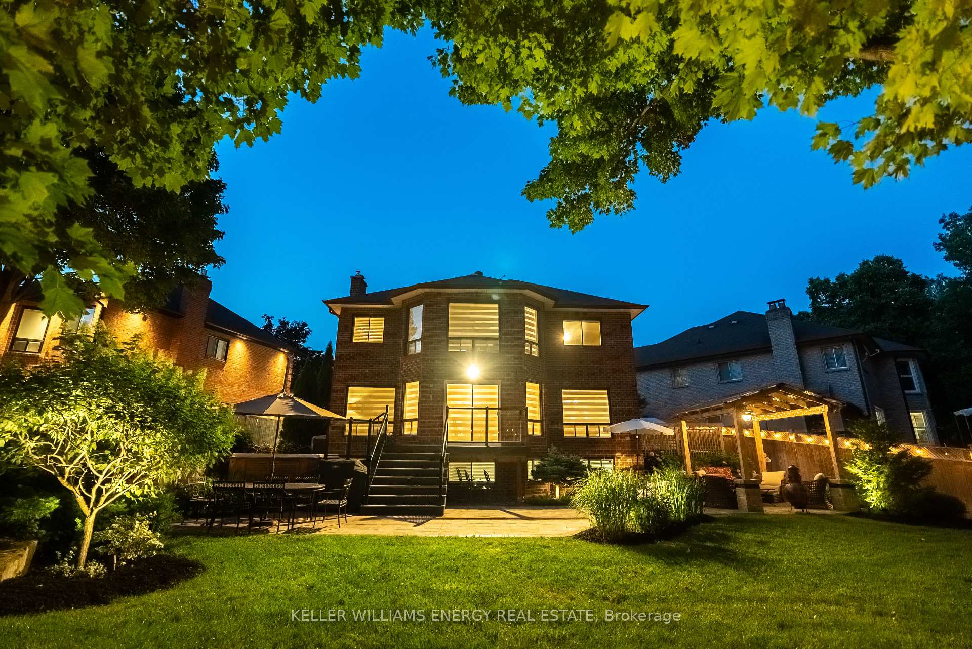 Photo 47 of 807 Regal Crescent, Pickering, Dunbarton — HOMEH