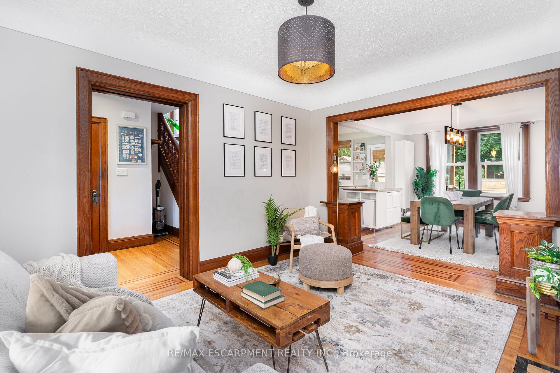Photo 6 of 21 Prospect Street S, Hamilton, Stipley — HOMEH