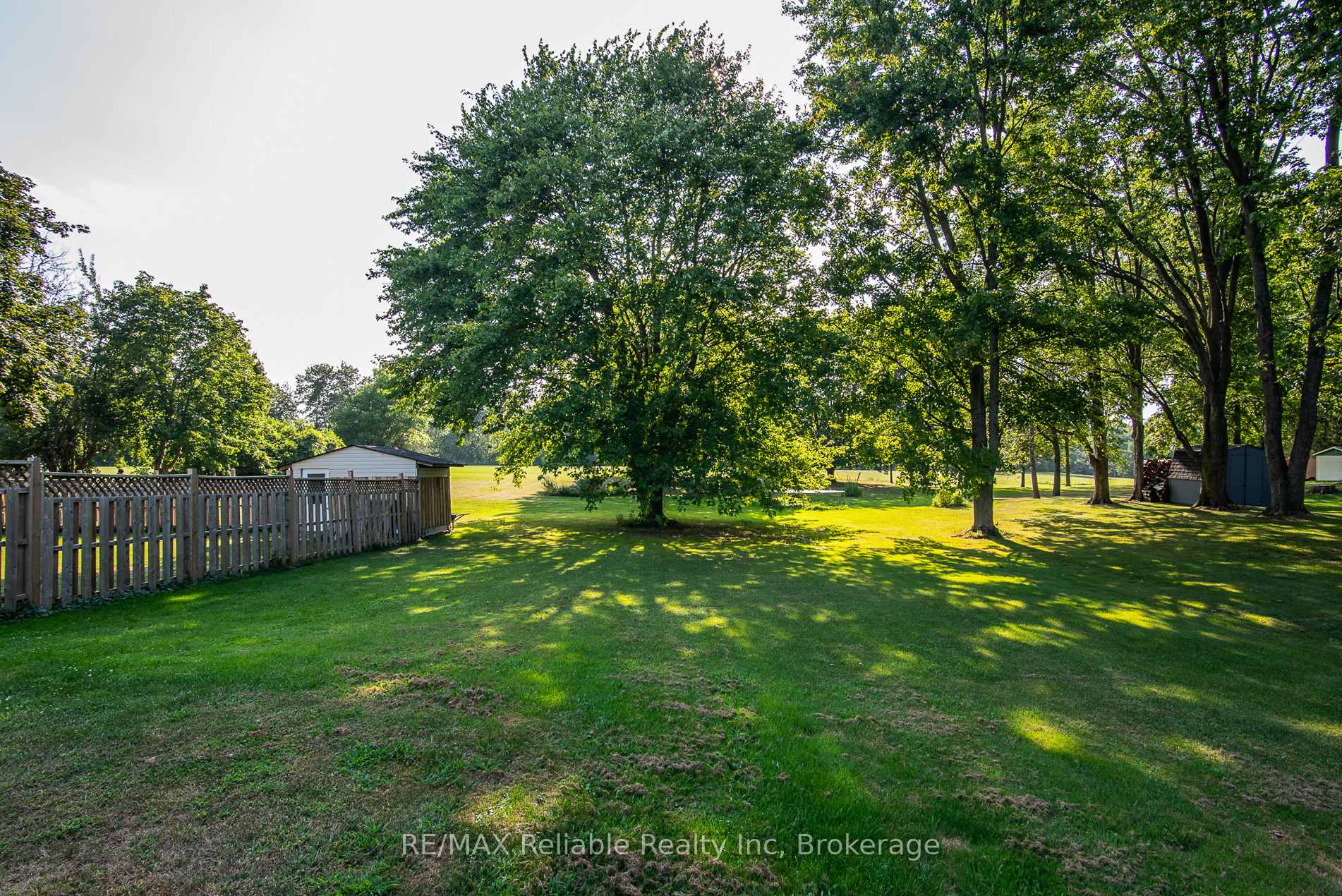 Photo 4 of 77825 London Road, Central Huron, Clinton — HOMEH