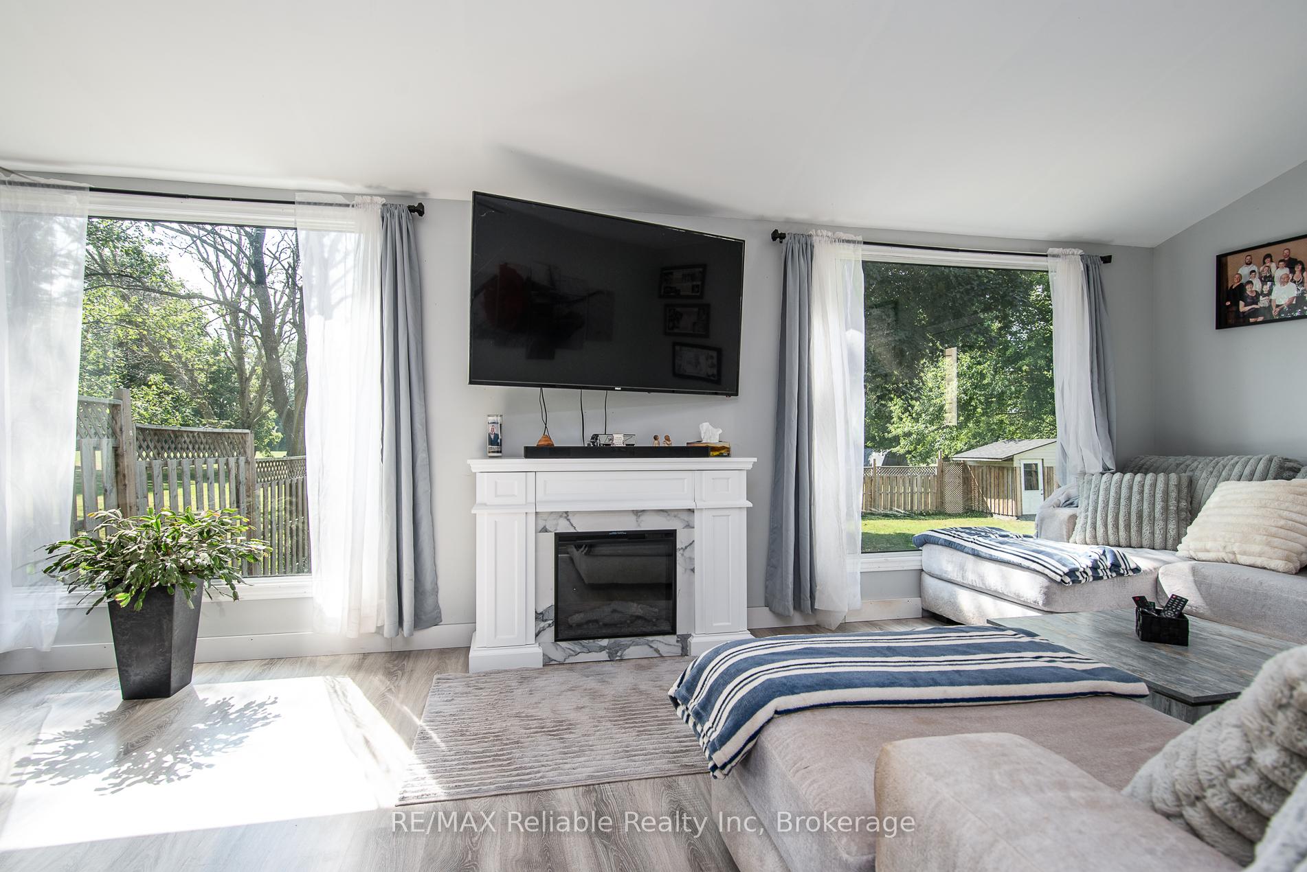 Photo 48 of 77825 London Road, Central Huron, Clinton — HOMEH