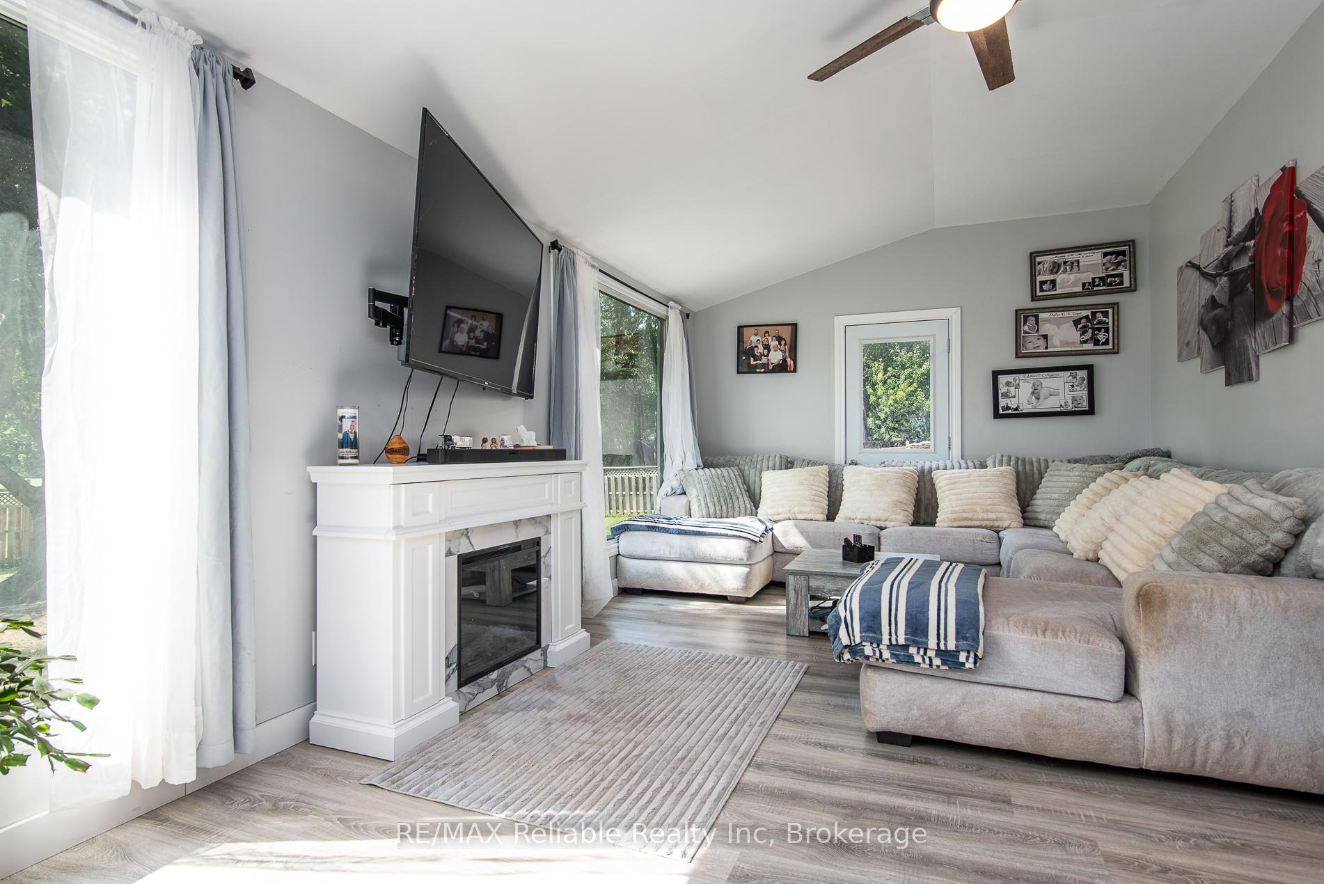 Photo 6 of 77825 London Road, Central Huron, Clinton — HOMEH