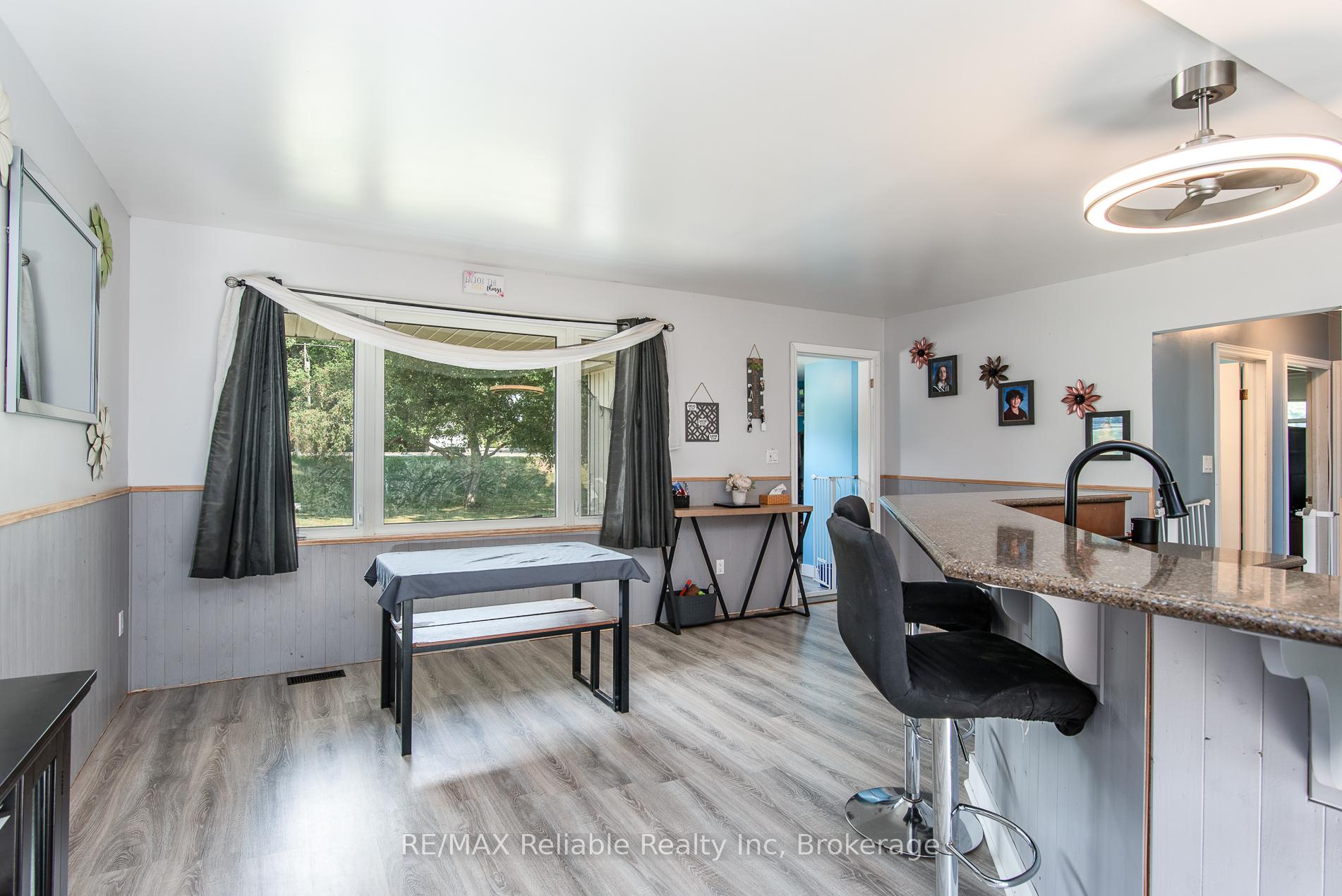 Photo 21 of 77825 London Road, Central Huron, Clinton — HOMEH
