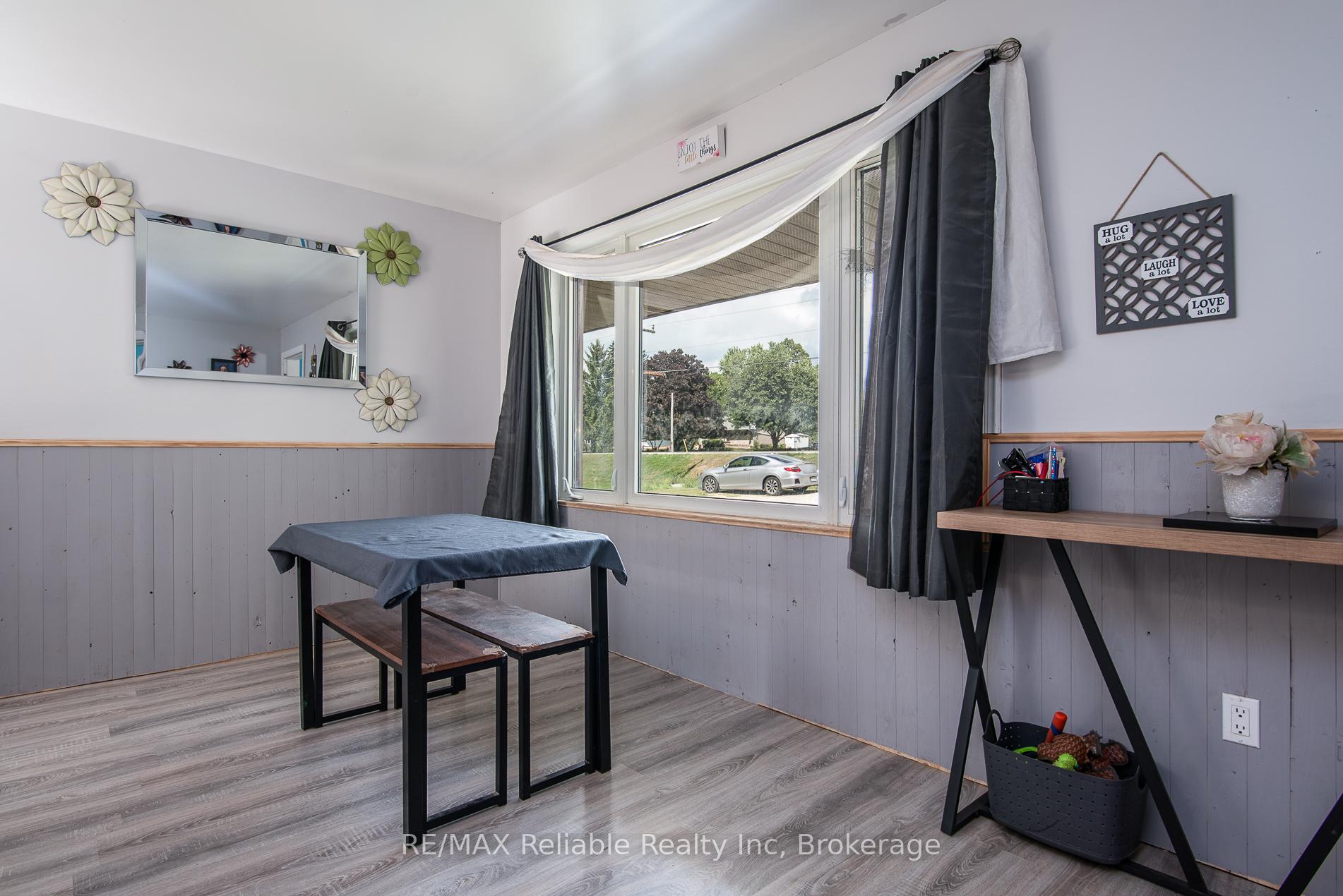 Photo 24 of 77825 London Road, Central Huron, Clinton — HOMEH