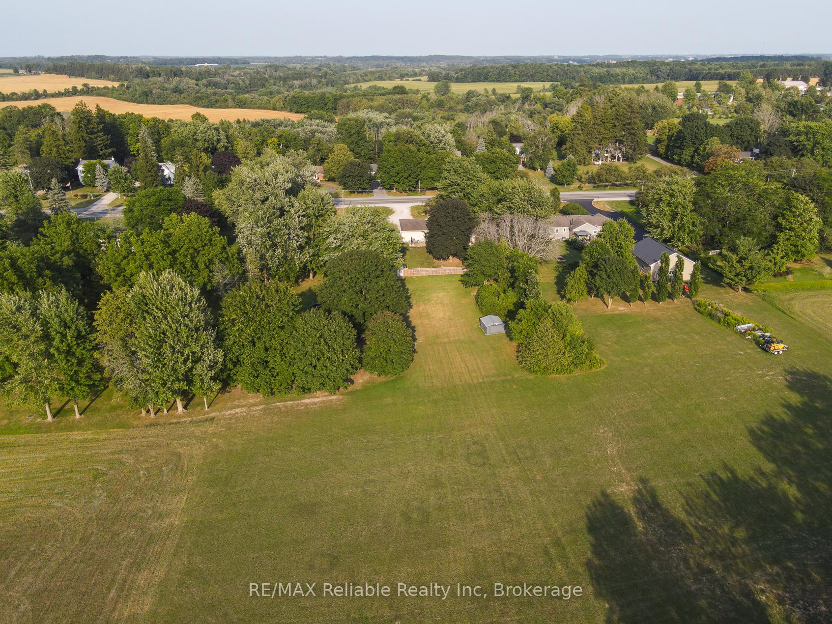 Photo 41 of 77825 London Road, Central Huron, Clinton — HOMEH