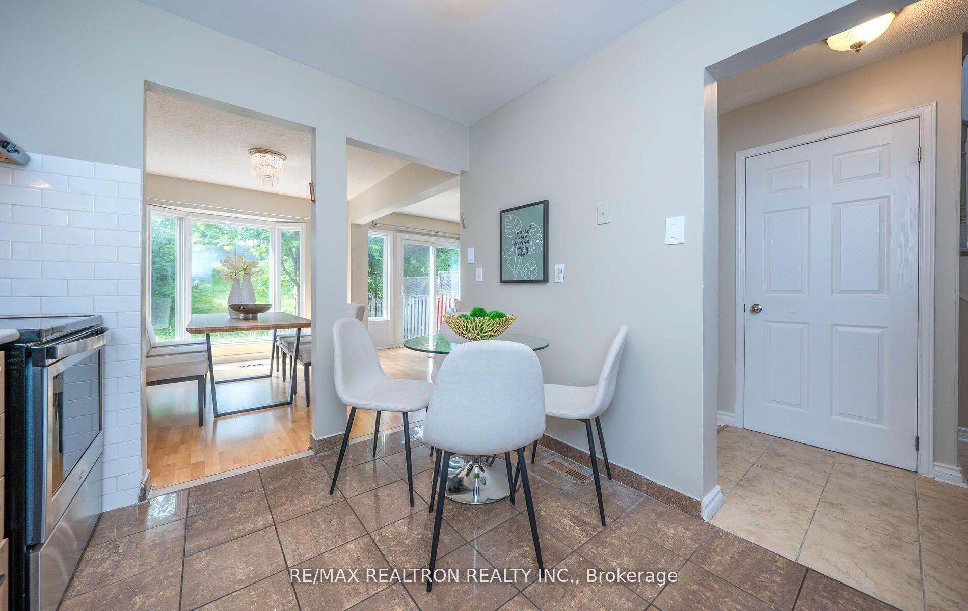 Photo 20 of 100 Gilmore Crescent, Vaughan, Brownridge — HOMEH