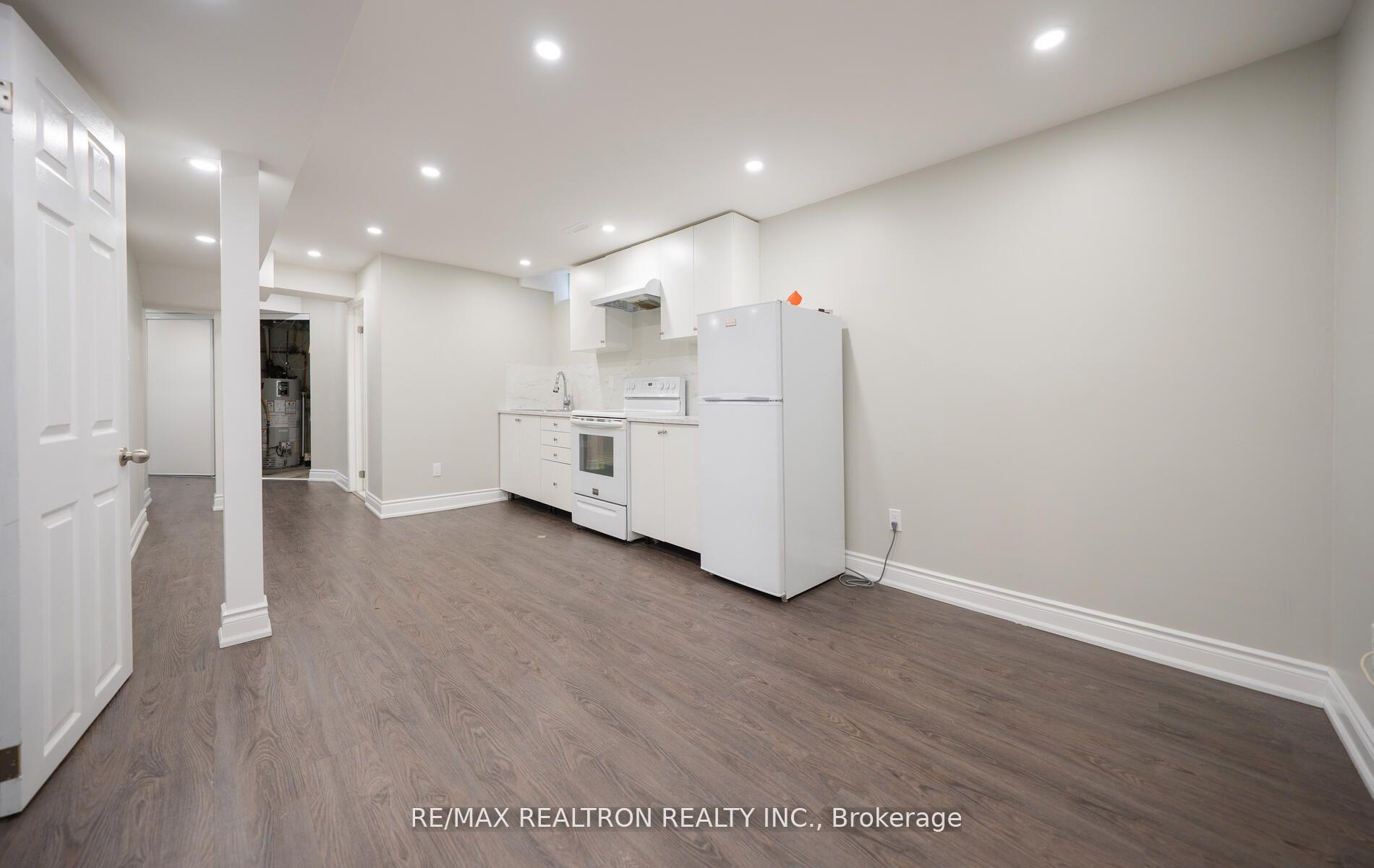 Photo 35 of 100 Gilmore Crescent, Vaughan, Brownridge — HOMEH
