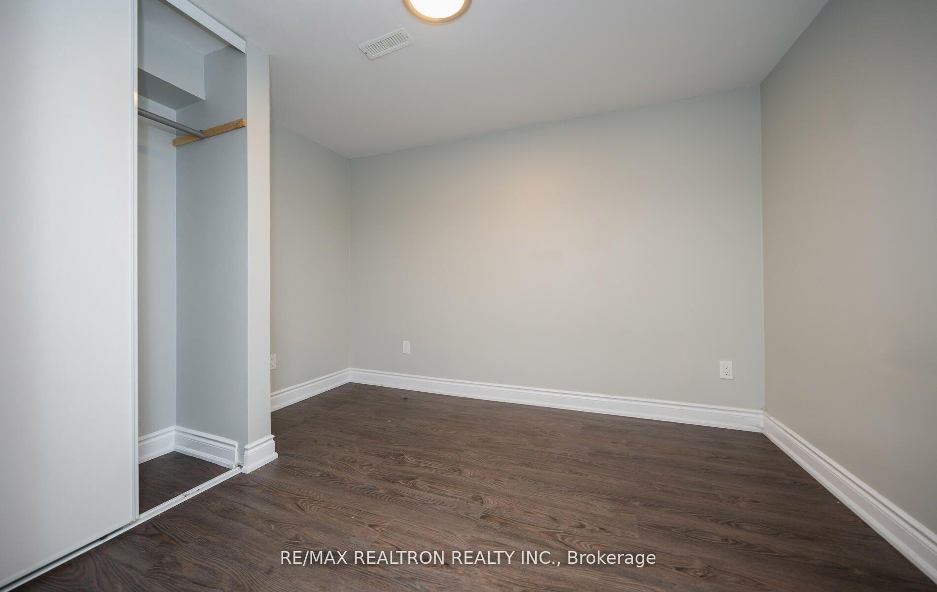 Photo 36 of 100 Gilmore Crescent, Vaughan, Brownridge — HOMEH