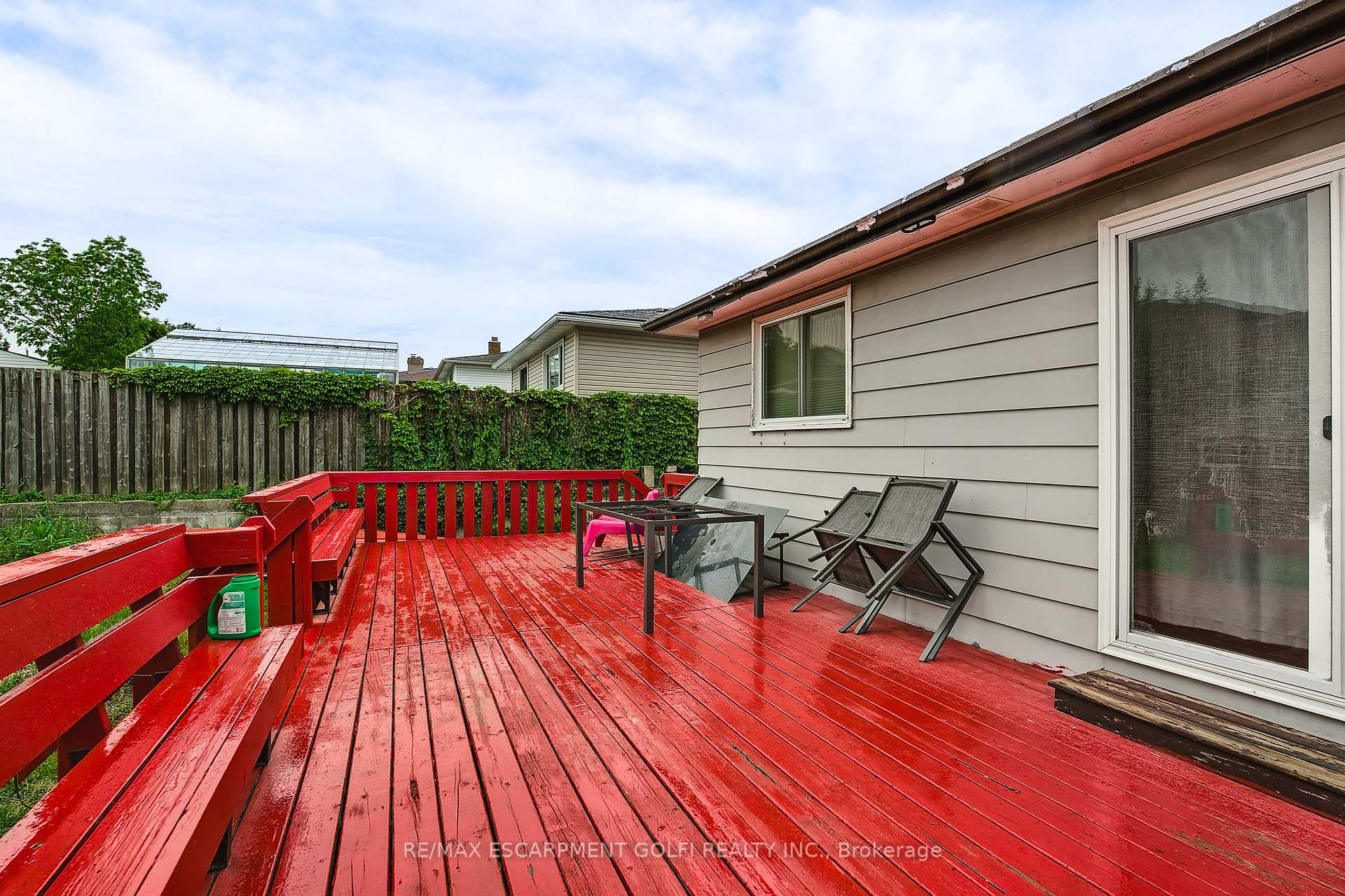 Photo 34 of 419 Queen Victoria Drive, Hamilton, Quinndale — HOMEH