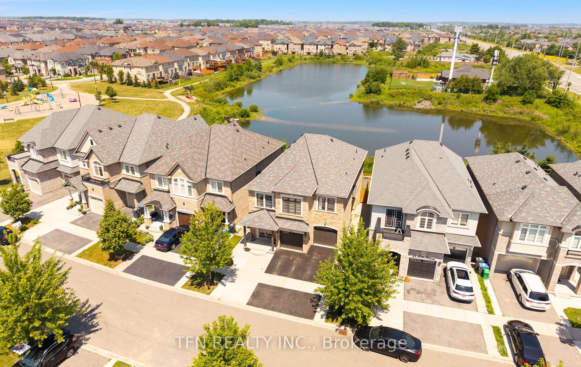 Photo 7 of 46 Lola Crescent, Brampton, Northwest Brampton — HOMEH