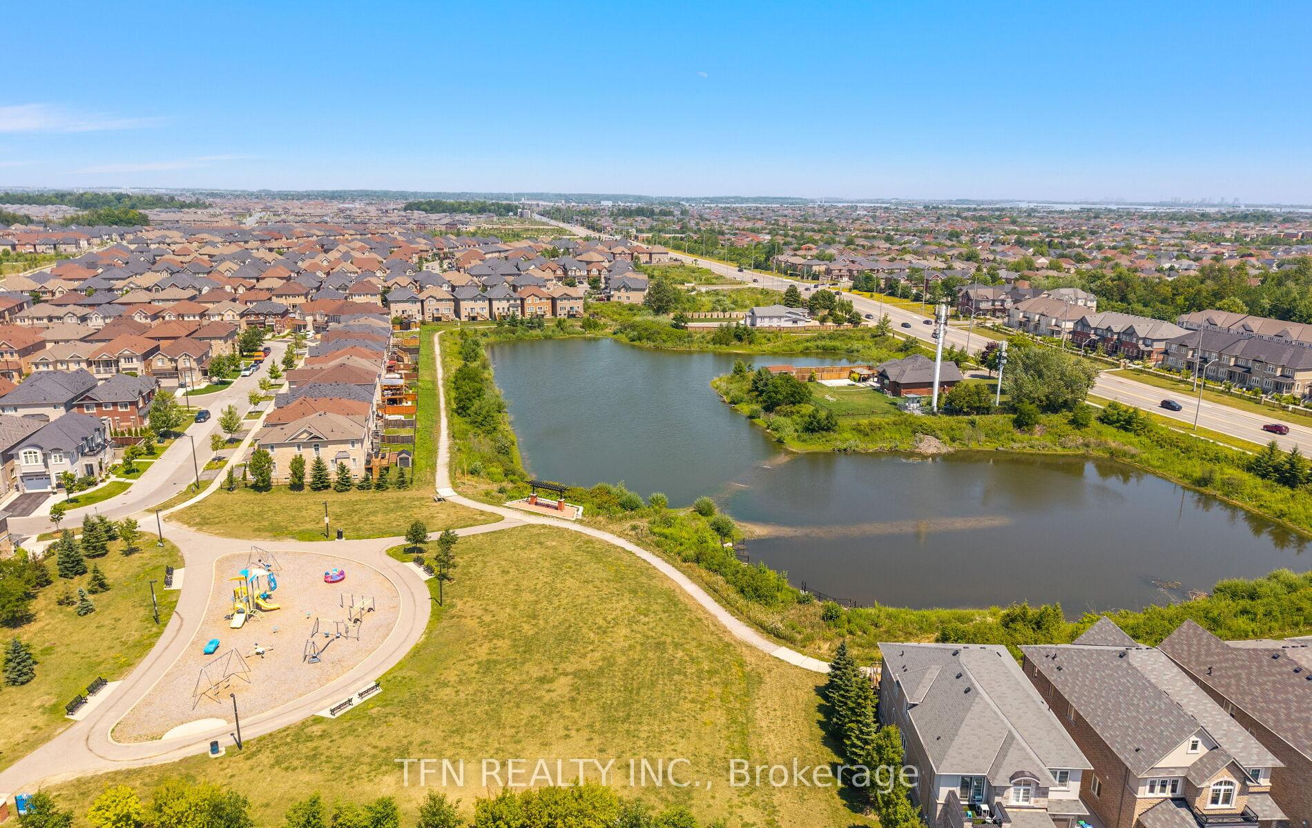 Photo 31 of 46 Lola Crescent, Brampton, Northwest Brampton — HOMEH