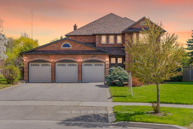 Photo 1 of 42 Fernbrook Crescent, Brampton, Snelgrove — HOMEH