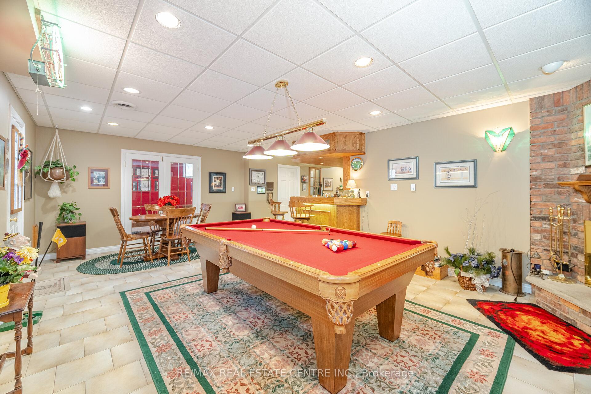 Photo 36 of 42 Fernbrook Crescent, Brampton, Snelgrove — HOMEH
