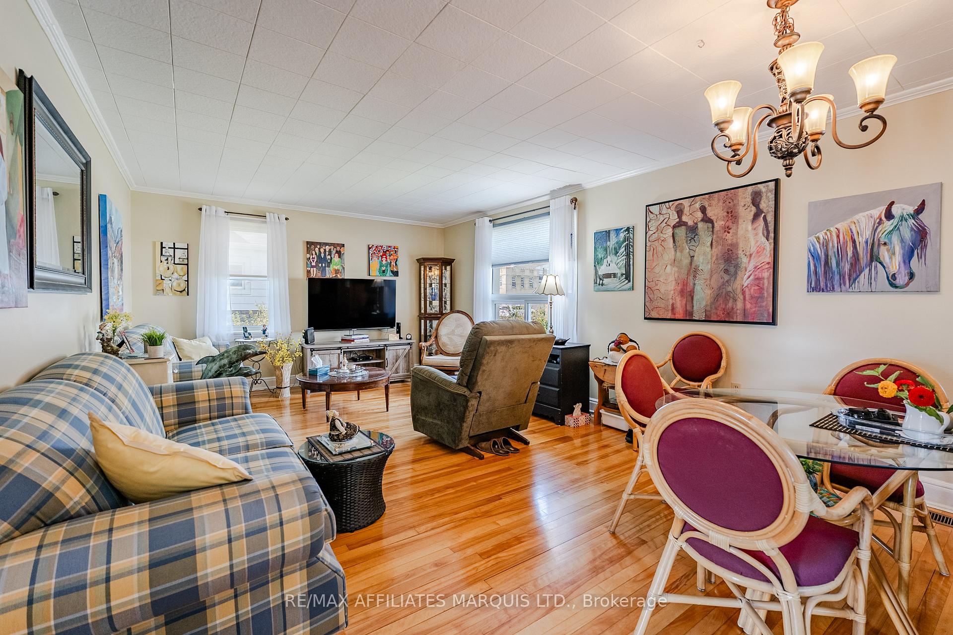 Photo 4 of 514 Fourth E Street, Cornwall — HOMEH