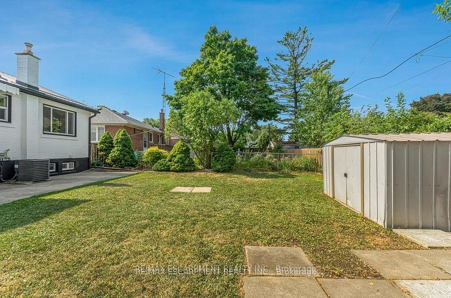 Photo 21 of 48 Ferrara Street, Hamilton, Huntington — HOMEH