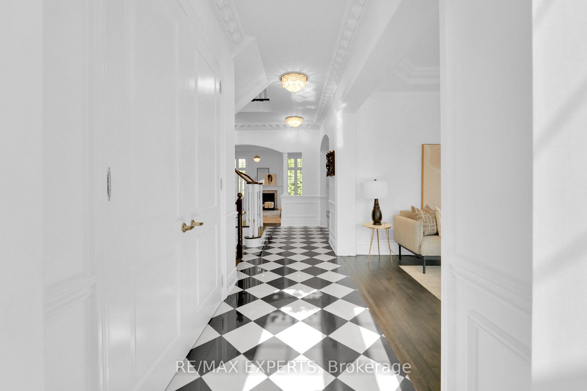 Photo 40 of 180 Orleans Circle, Vaughan, Vellore Village — HOMEH