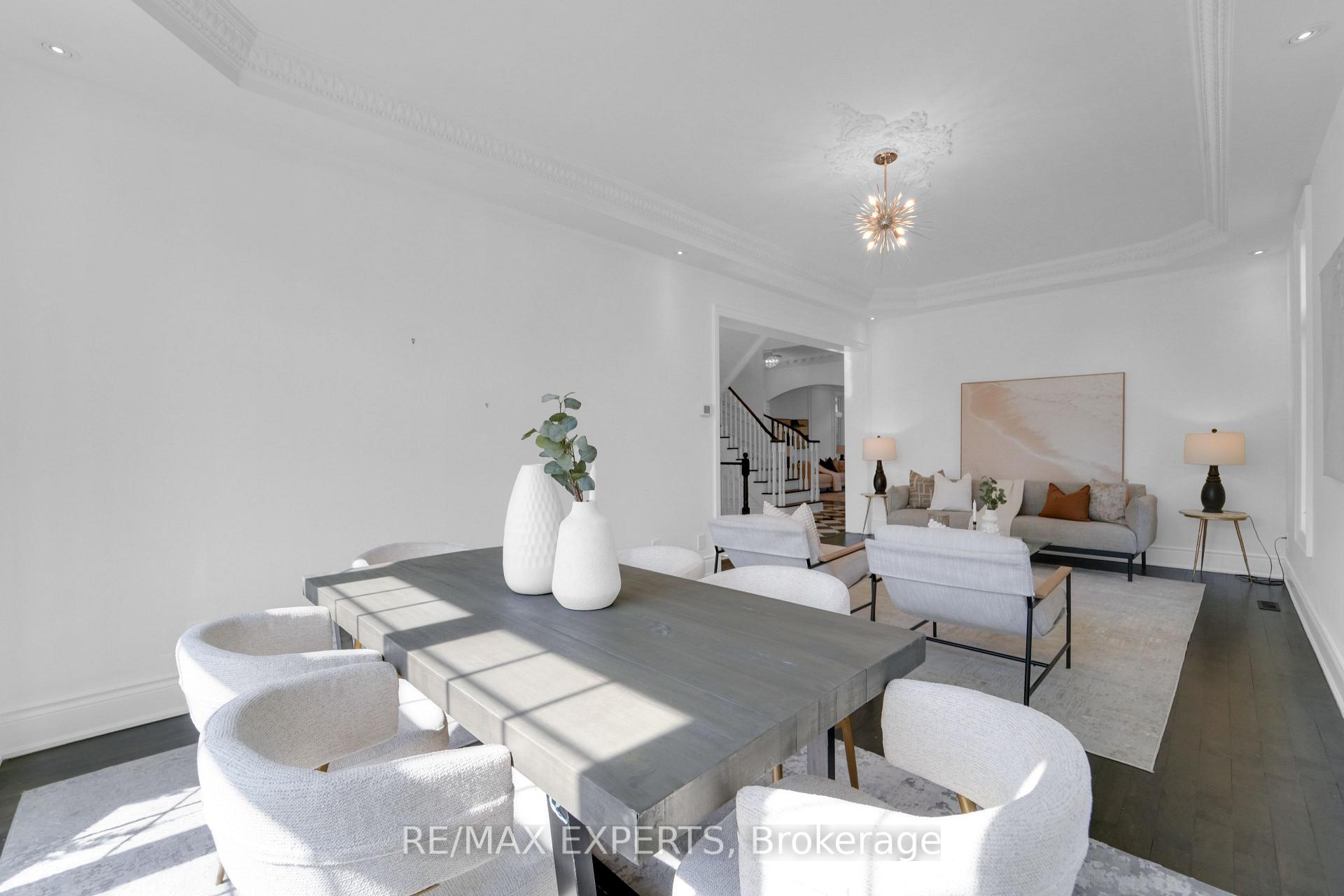 Photo 5 of 180 Orleans Circle, Vaughan, Vellore Village — HOMEH