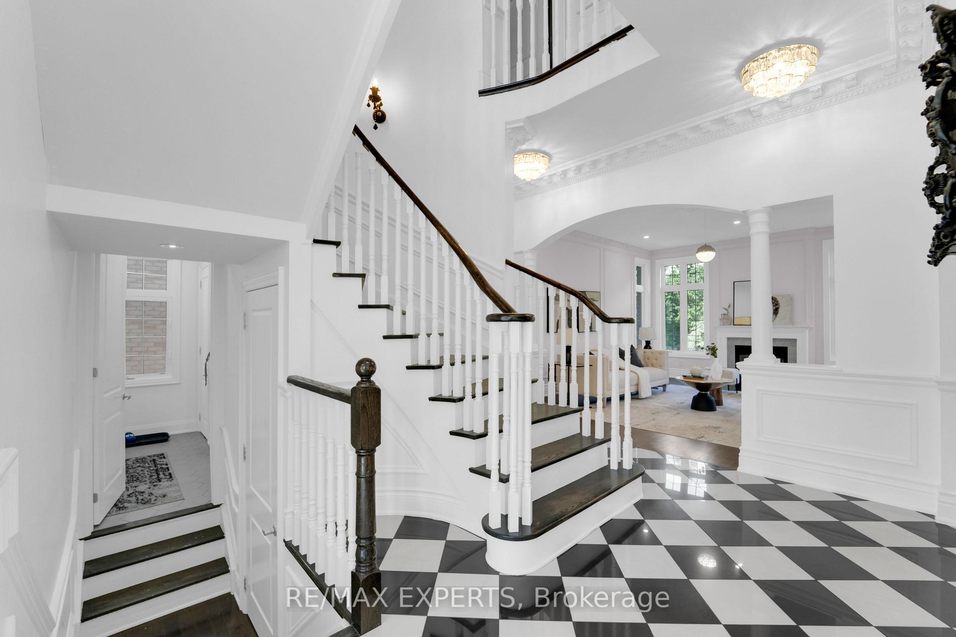 Photo 25 of 180 Orleans Circle, Vaughan, Vellore Village — HOMEH