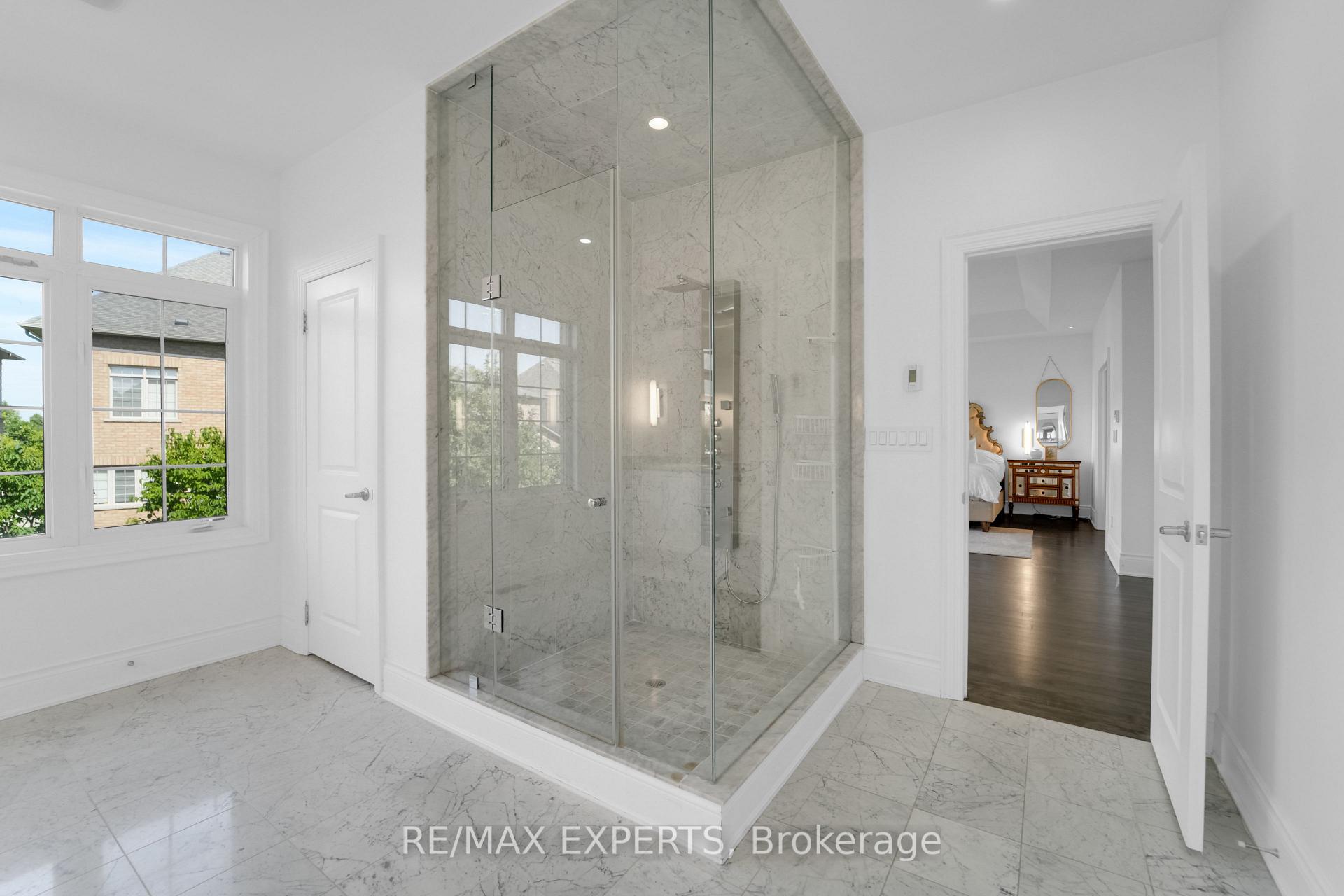 Photo 36 of 180 Orleans Circle, Vaughan, Vellore Village — HOMEH