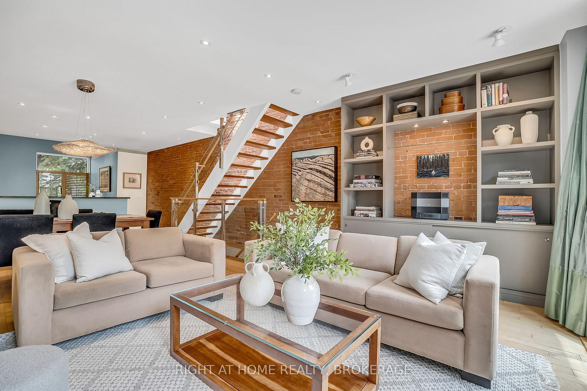 Photo 16 of 161 Langley Avenue, Toronto, North Riverdale — HOMEH