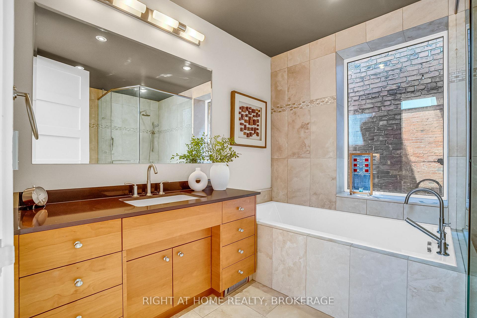 Photo 23 of 161 Langley Avenue, Toronto, North Riverdale — HOMEH