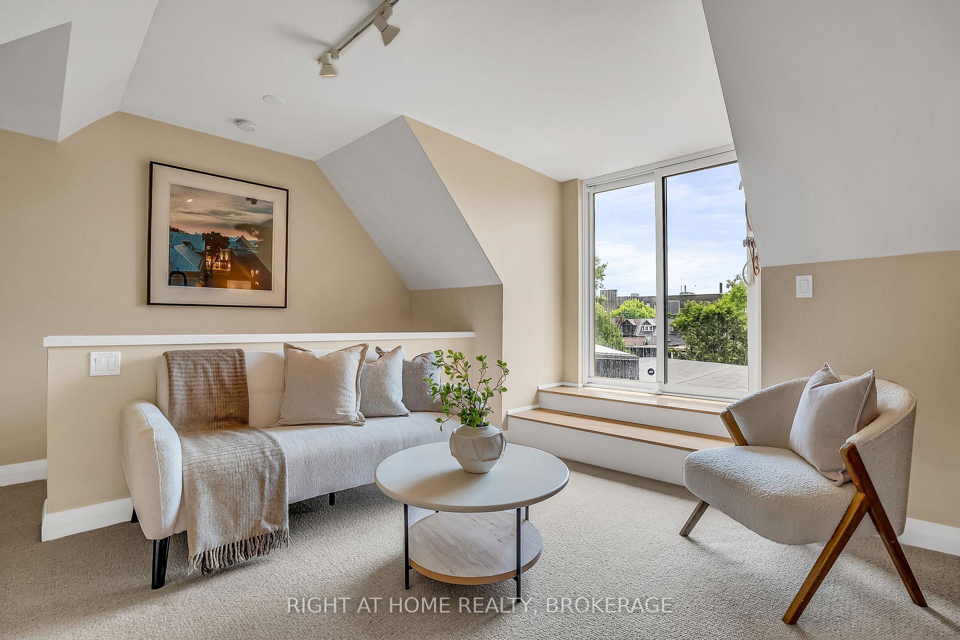 Photo 28 of 161 Langley Avenue, Toronto, North Riverdale — HOMEH