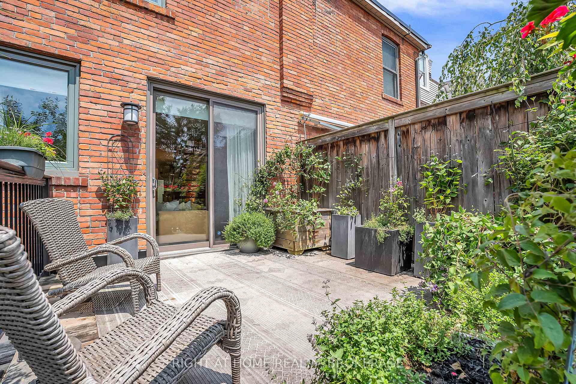 Photo 39 of 161 Langley Avenue, Toronto, North Riverdale — HOMEH