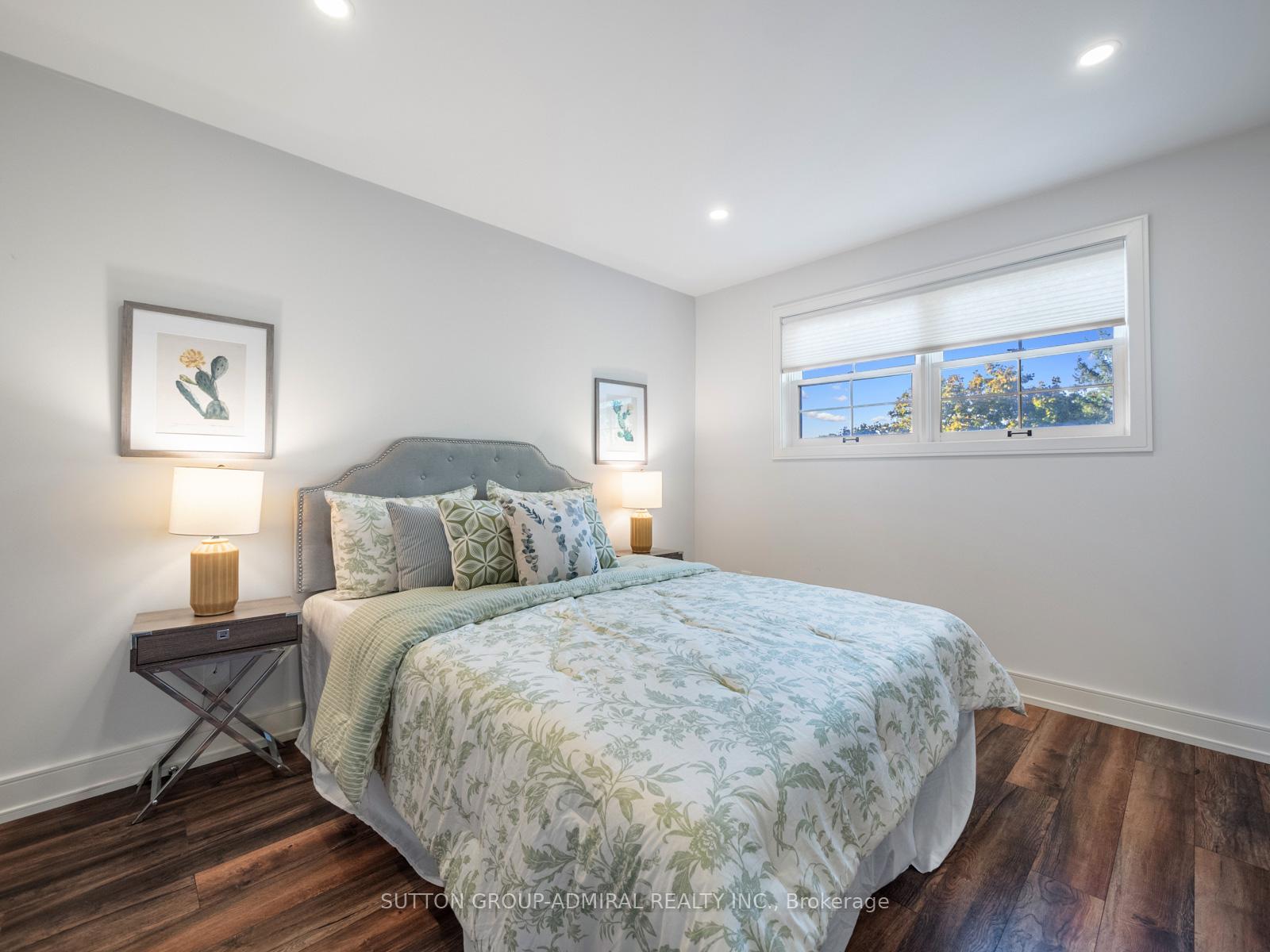 Photo 14 of 97 Golf Links Drive, Aurora, Aurora Highlands — HOMEH