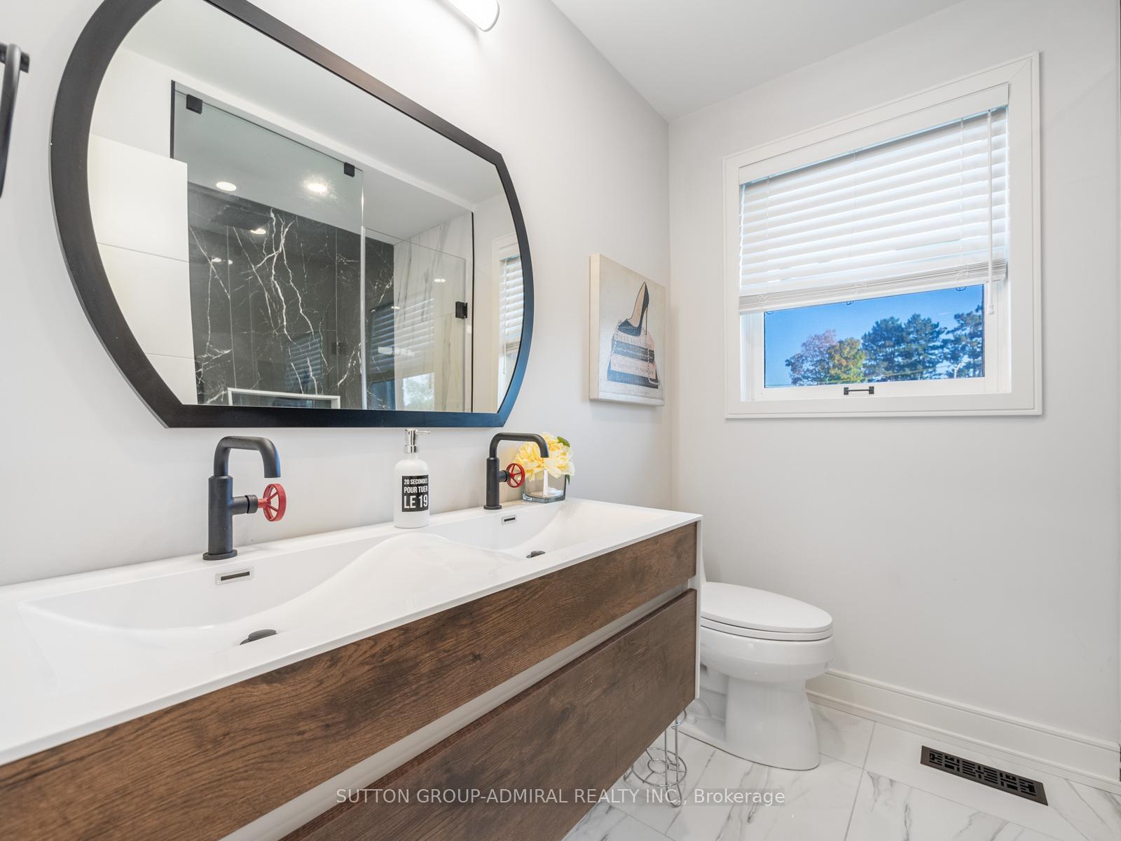 Photo 20 of 97 Golf Links Drive, Aurora, Aurora Highlands — HOMEH