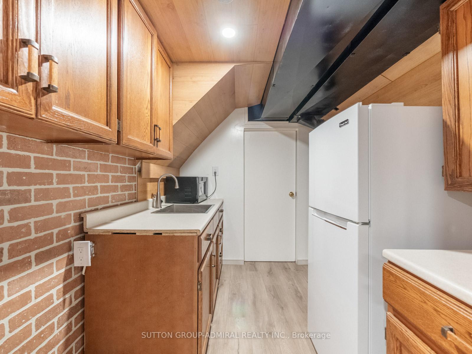 Photo 35 of 97 Golf Links Drive, Aurora, Aurora Highlands — HOMEH
