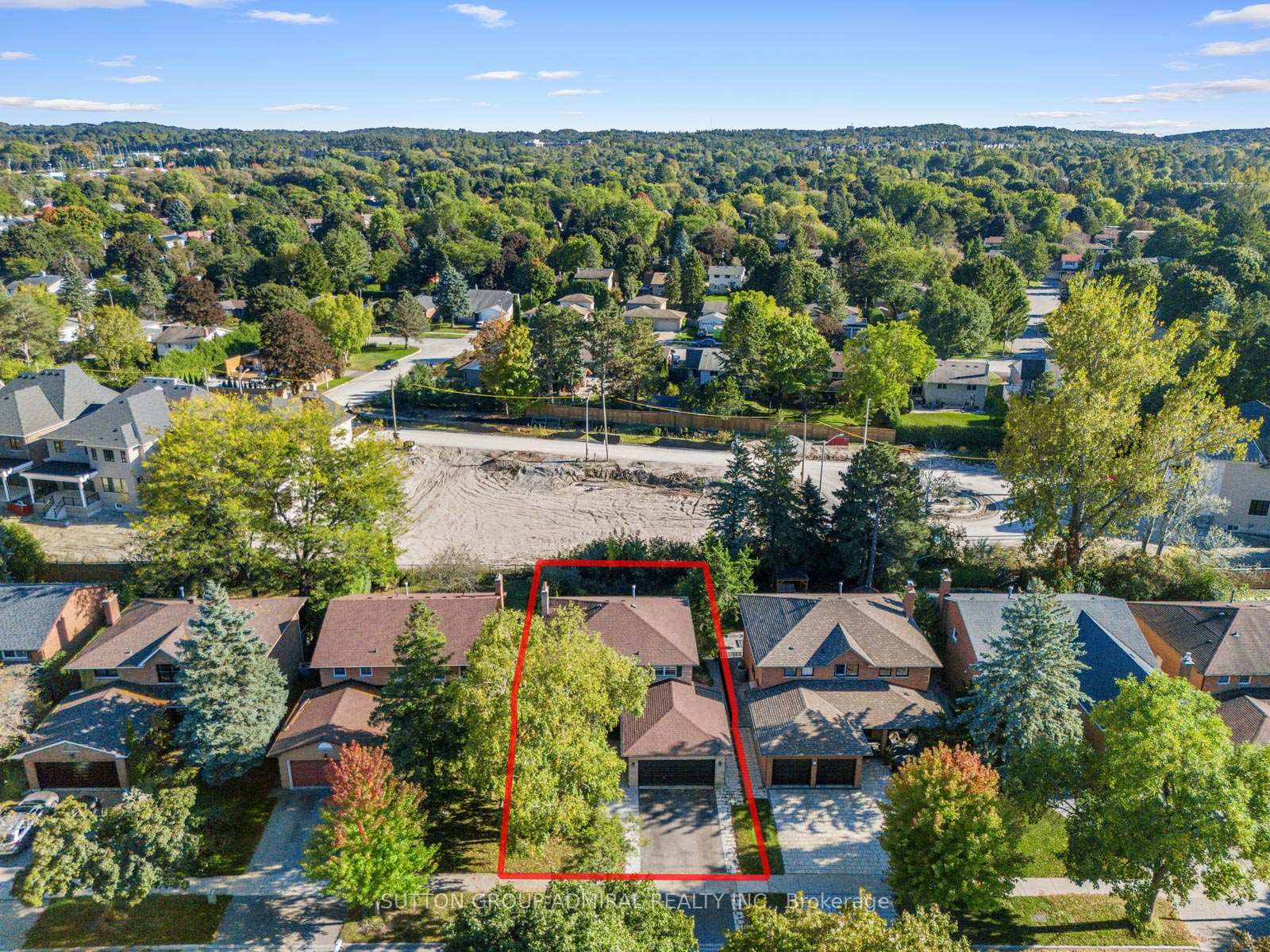 Photo 37 of 97 Golf Links Drive, Aurora, Aurora Highlands — HOMEH