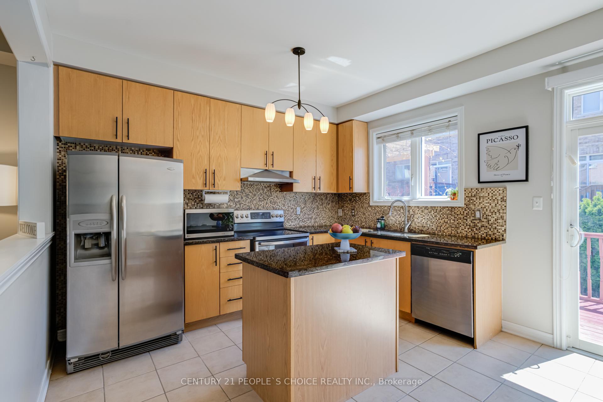 Photo 11 of 9 Saint Eugene Street, Brampton, Bram West — HOMEH