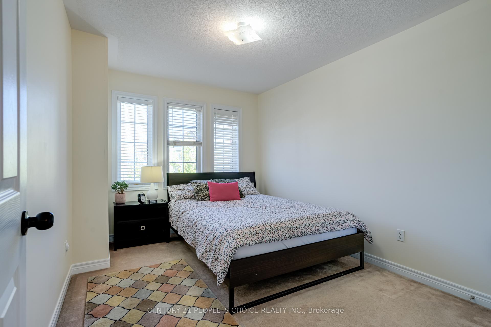 Photo 16 of 9 Saint Eugene Street, Brampton, Bram West — HOMEH