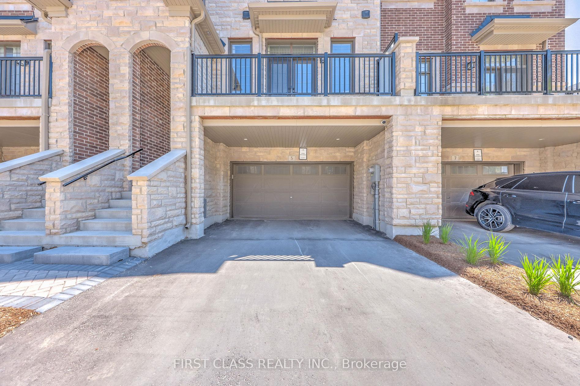 Photo 3 of 5 Gardeners Lane, Markham, Angus Glen — HOMEH