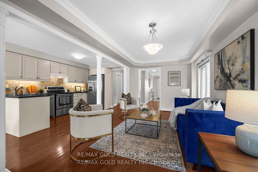 Photo 3 of 157 Black Maple Crescent, Vaughan, Patterson — HOMEH