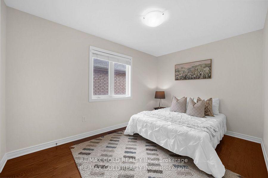Photo 31 of 157 Black Maple Crescent, Vaughan, Patterson — HOMEH