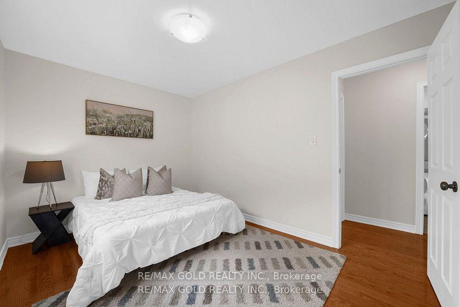 Photo 36 of 157 Black Maple Crescent, Vaughan, Patterson — HOMEH