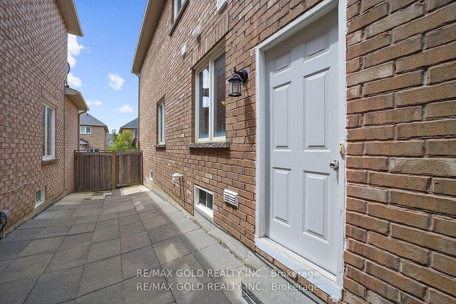 Photo 47 of 157 Black Maple Crescent, Vaughan, Patterson — HOMEH