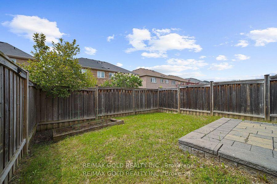Photo 49 of 157 Black Maple Crescent, Vaughan, Patterson — HOMEH