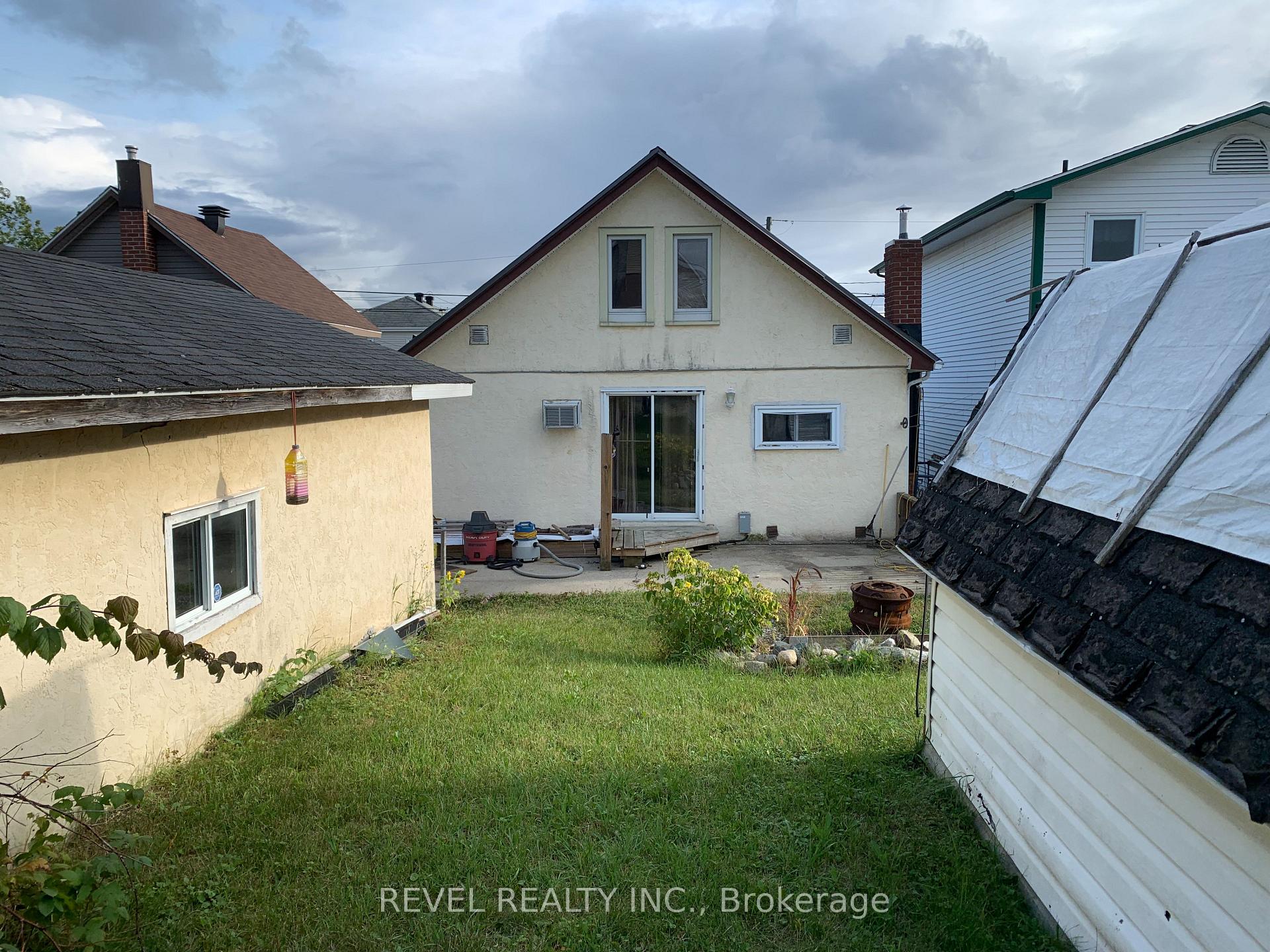 Photo 13 of 50 Columbus Avenue, Timmins, TS - SW — HOMEH