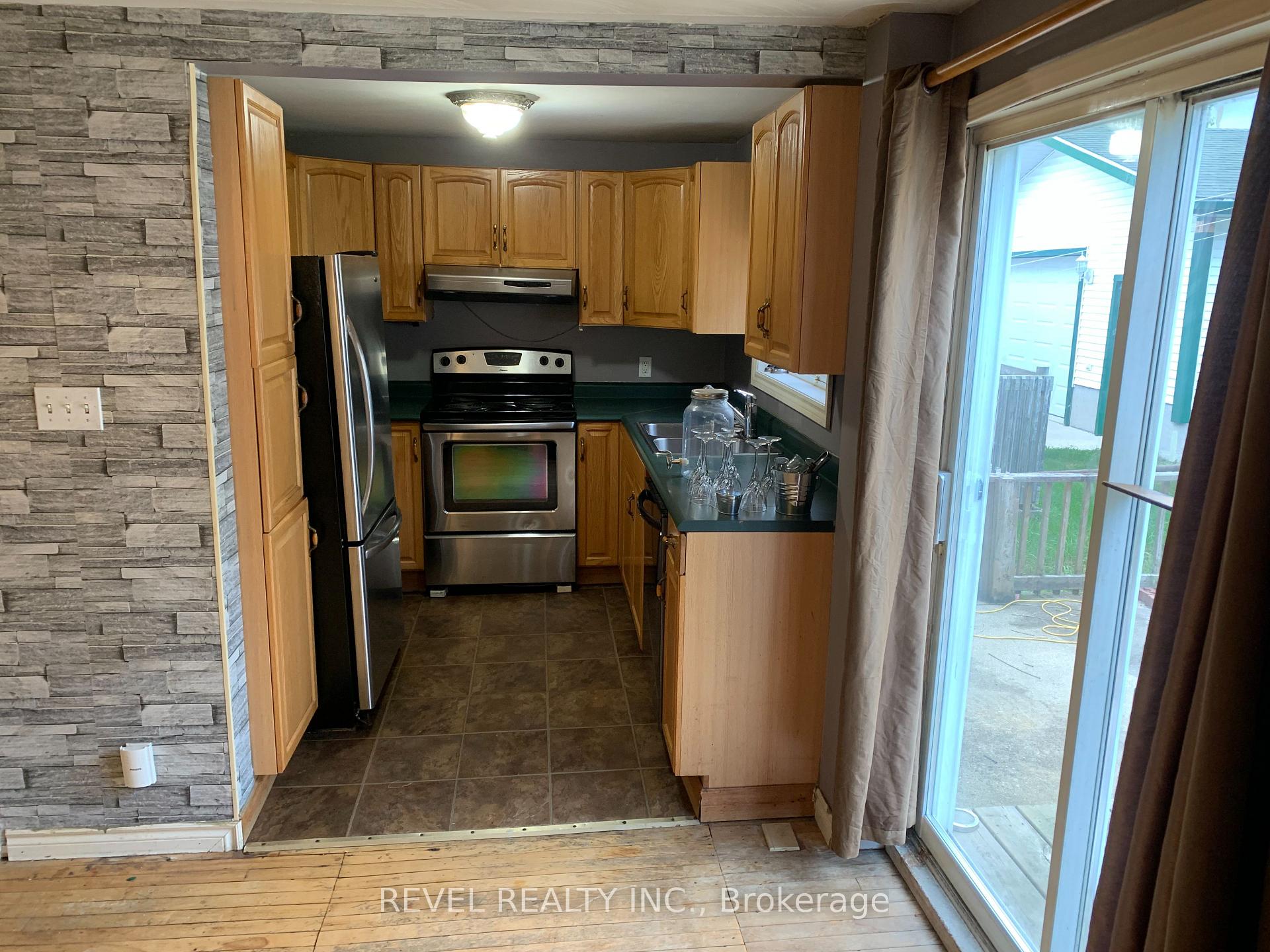 Photo 19 of 50 Columbus Avenue, Timmins, TS - SW — HOMEH