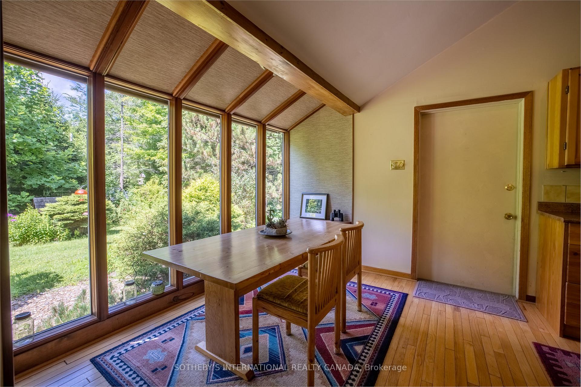 Photo 6 of 16235 7th Concession, King, Pottageville — HOMEH