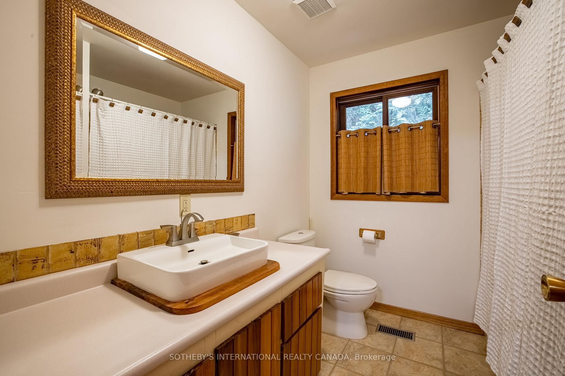 Photo 16 of 16235 7th Concession, King, Pottageville — HOMEH