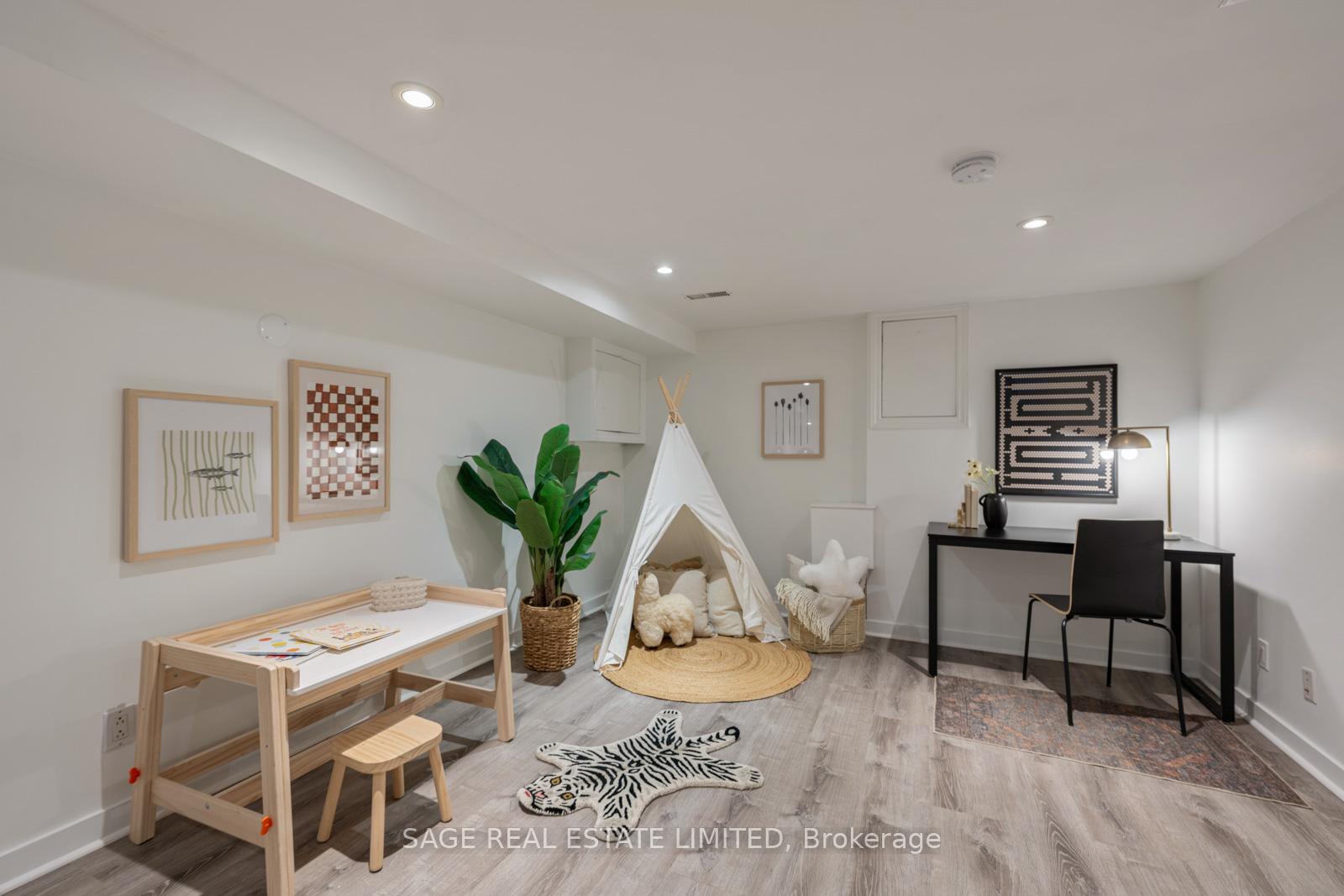 Photo 11 of 34 Muir Avenue, Toronto, Dufferin Grove — HOMEH