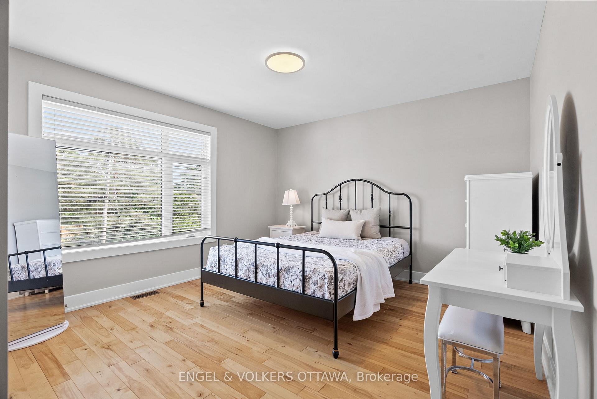 Photo 26 of 1103 Normandy Crescent, Ottawa, Borden Farm/Stewart Farm/Carleton Heights/Parkwood Hills — HOMEH