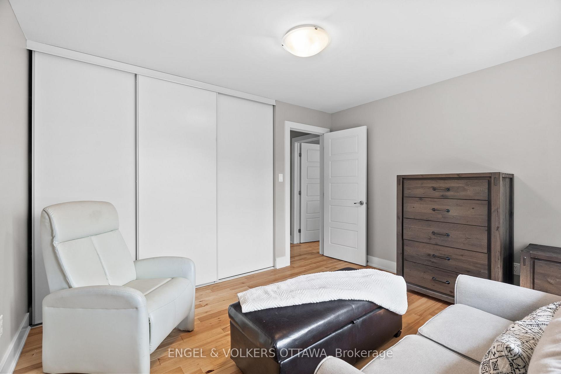Photo 27 of 1103 Normandy Crescent, Ottawa, Borden Farm/Stewart Farm/Carleton Heights/Parkwood Hills — HOMEH