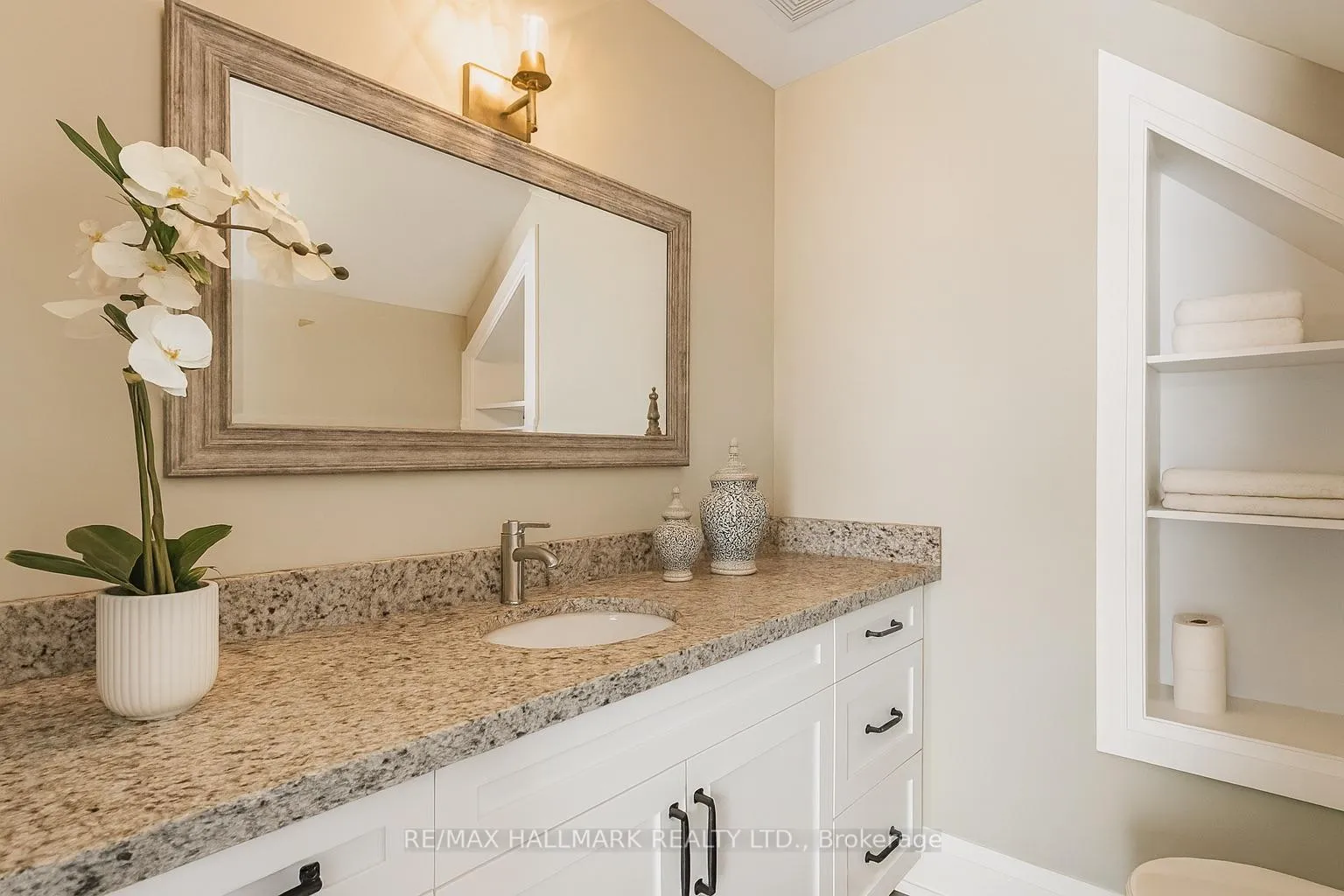 Photo 3 of 224 Duke Street, Hamilton, Kirkendall — HOMEH