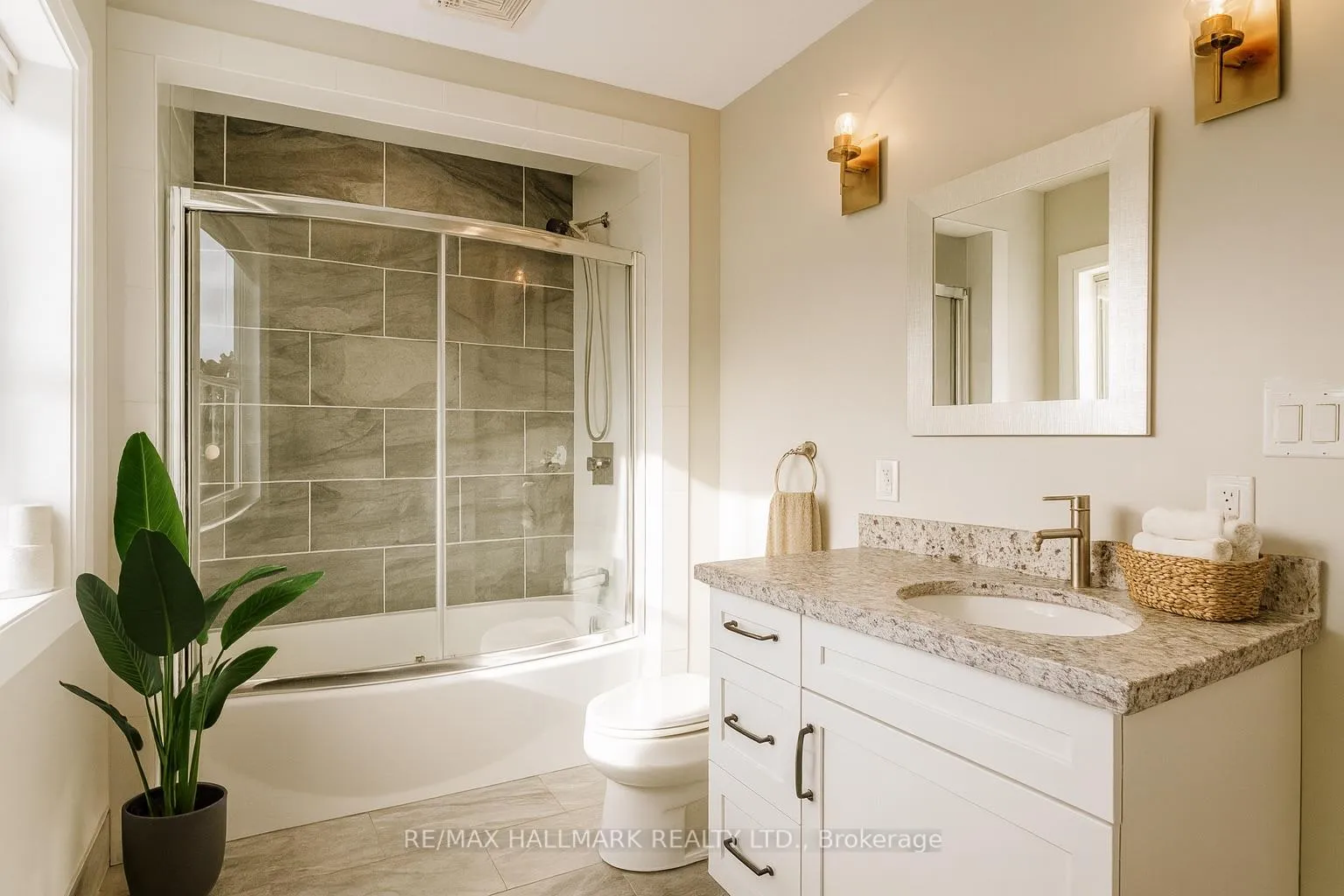 Photo 26 of 224 Duke Street, Hamilton, Kirkendall — HOMEH